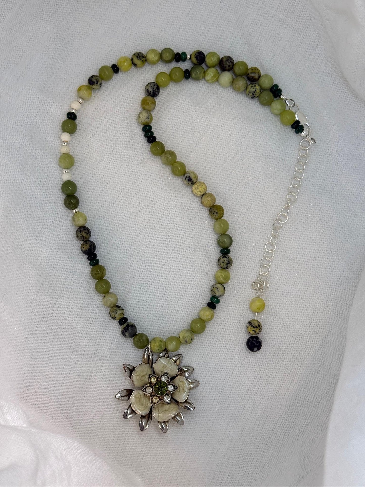 Birdie Blooms Necklace