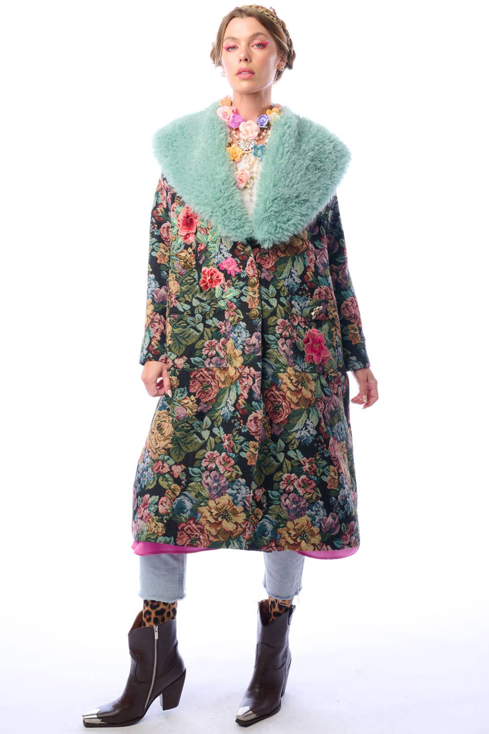Isabel Coat