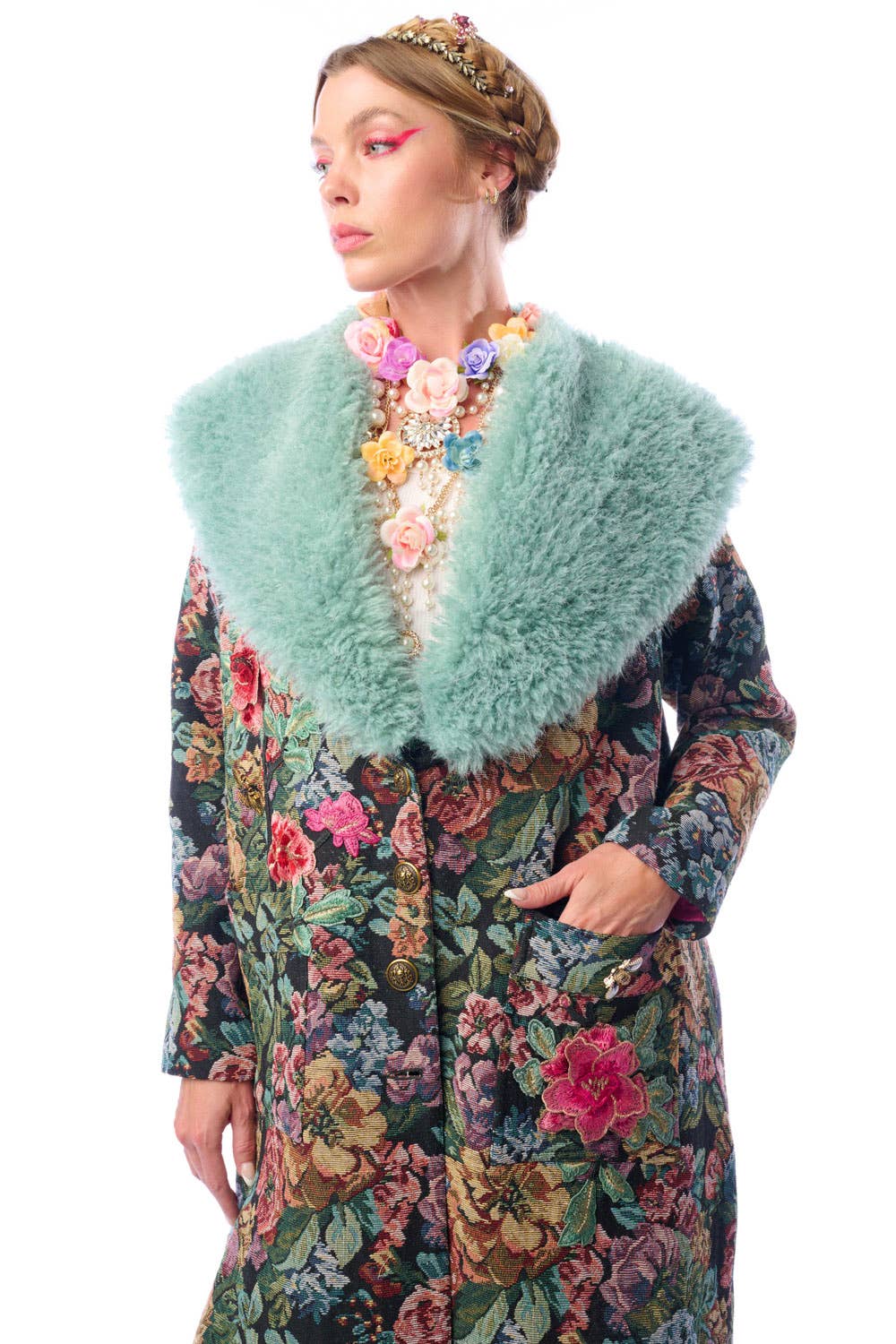 Isabel Coat